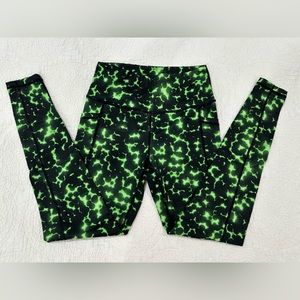 Constantly Varied Gear (CVG) XS leggings